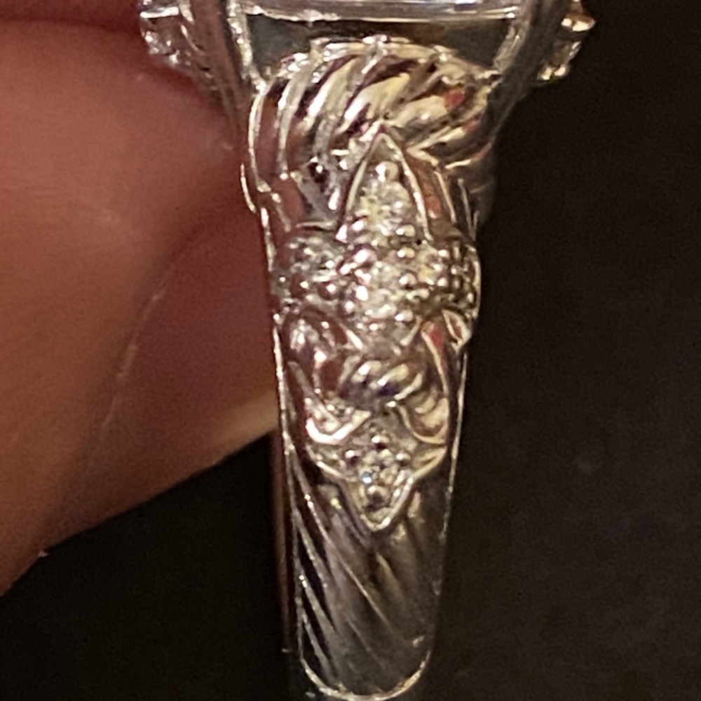 Judith Ripka silver ring - Picture 3 of 8